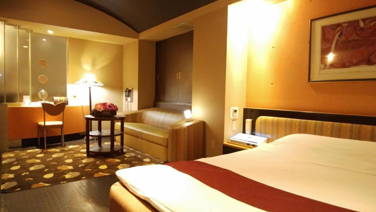 La.Festa (Adults Only) Hotel ทากามัตสึ ภายนอก รูปภาพ